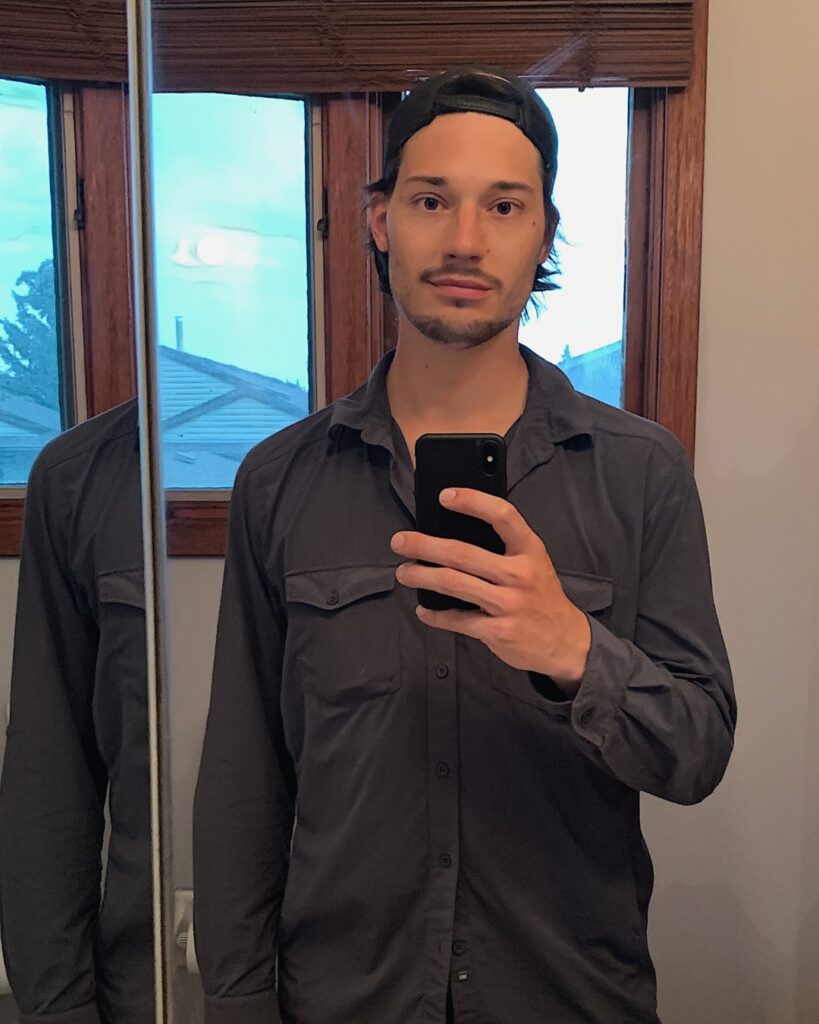 Last  mirror selfie in Cedarbrae (22/07/29)