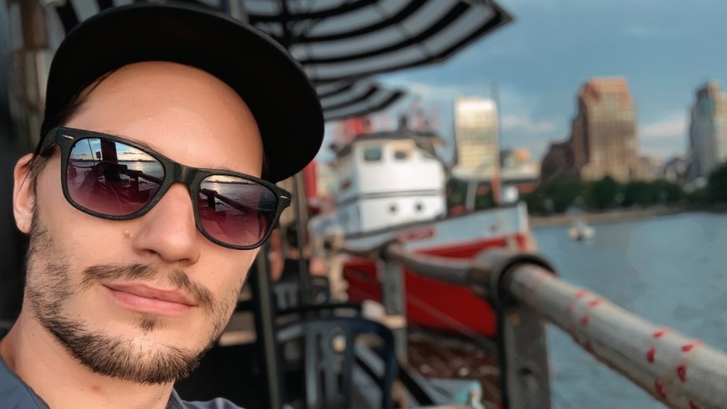 ScootyDub selfie at the Frying Pan in NYC